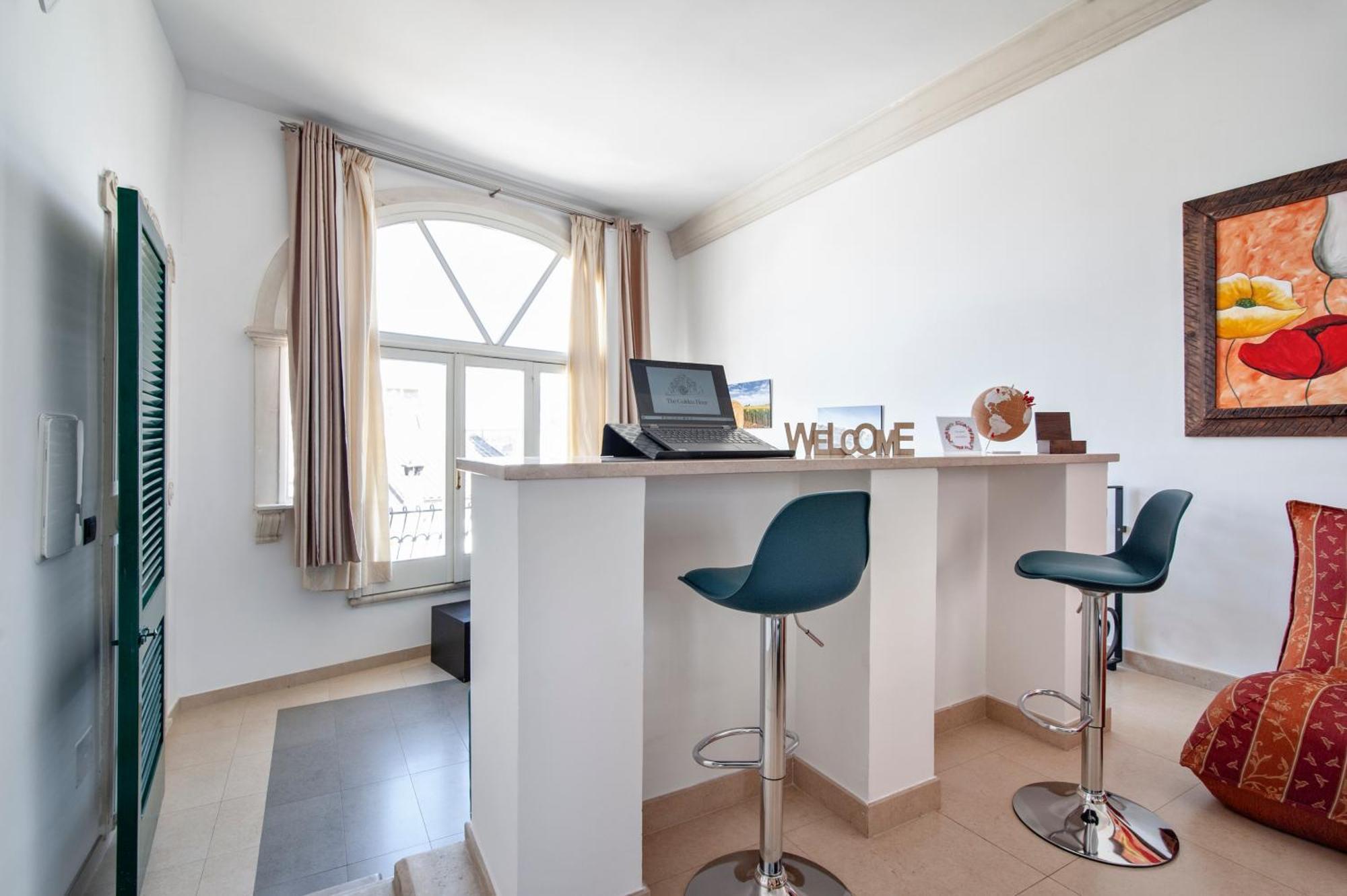 The Golden Hour, Luxury Apartment With A Panoramic View 莱切 外观 照片