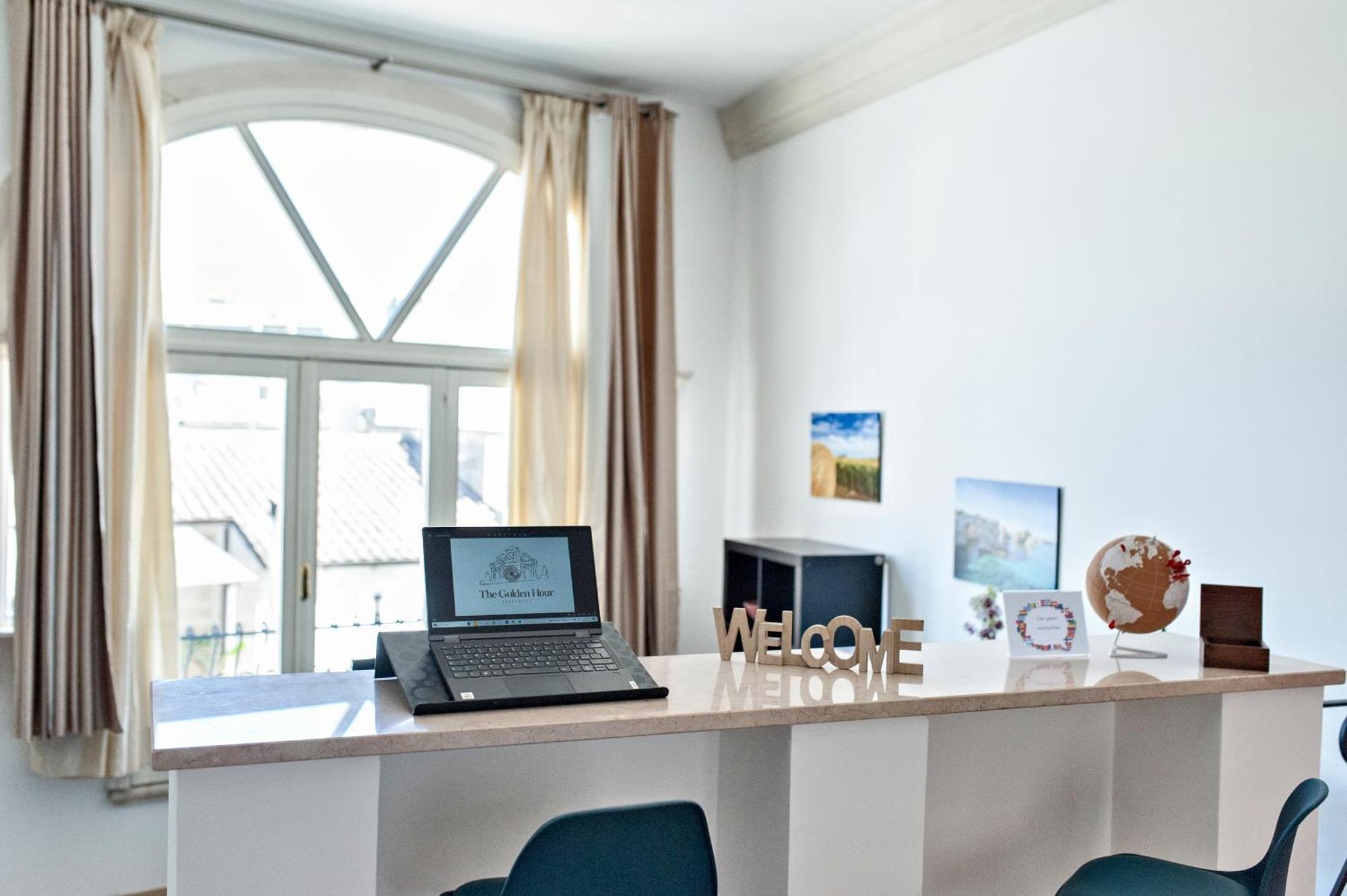 The Golden Hour, Luxury Apartment With A Panoramic View 莱切 外观 照片